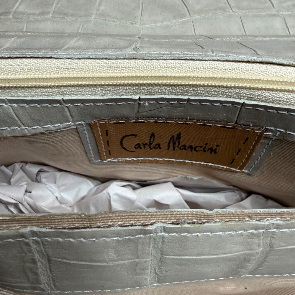 CARLA MANCINI Cream Crocodile Croco‎ Croc-Embossed Purse Bag NWT Shoulder Tote - Picture 14 of 16